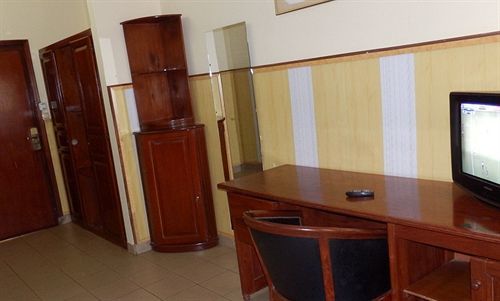 Hotel Santa Lucia Yaounde Exterior photo